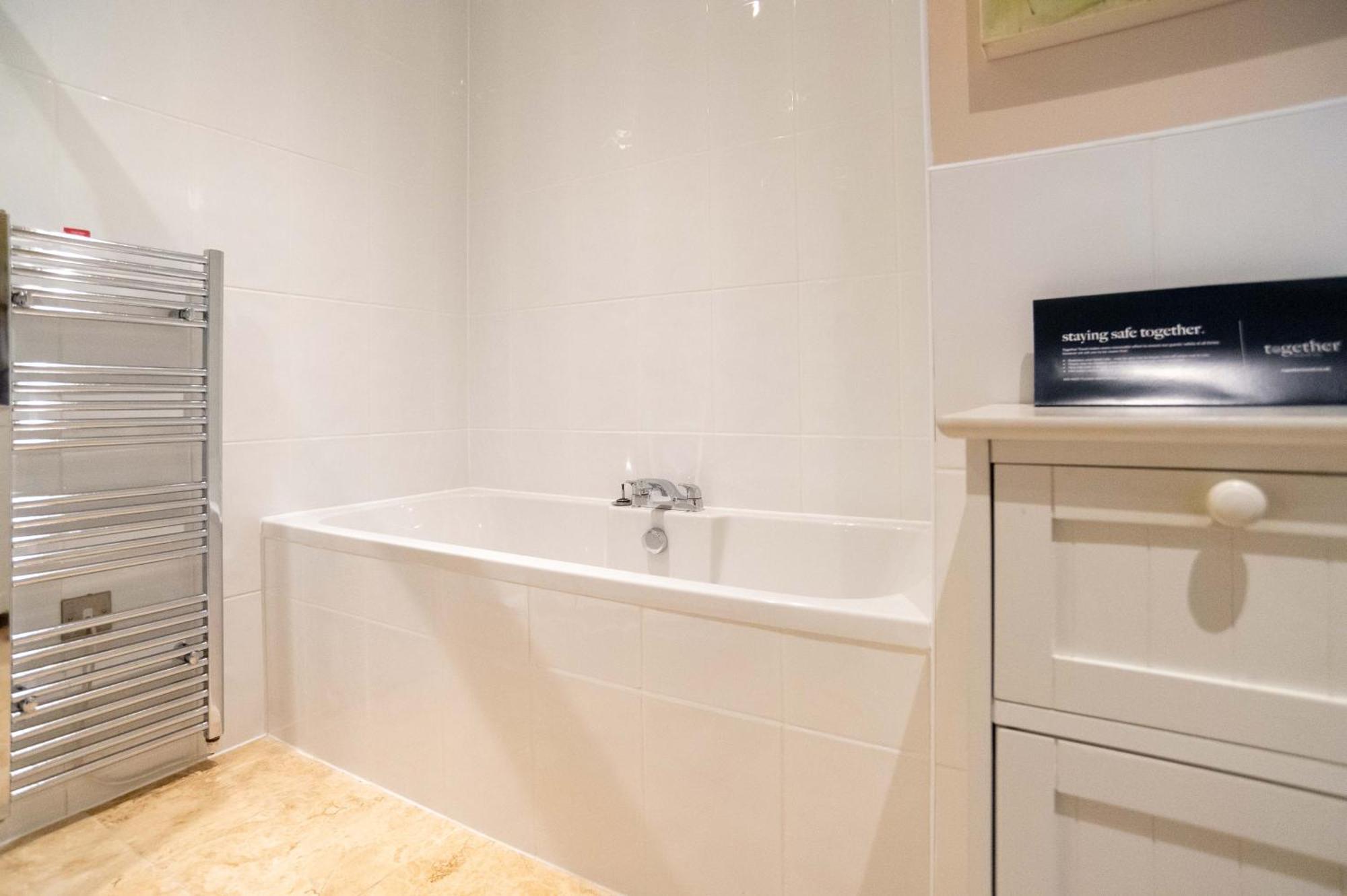 2-bedroom - Fistral Holiday home